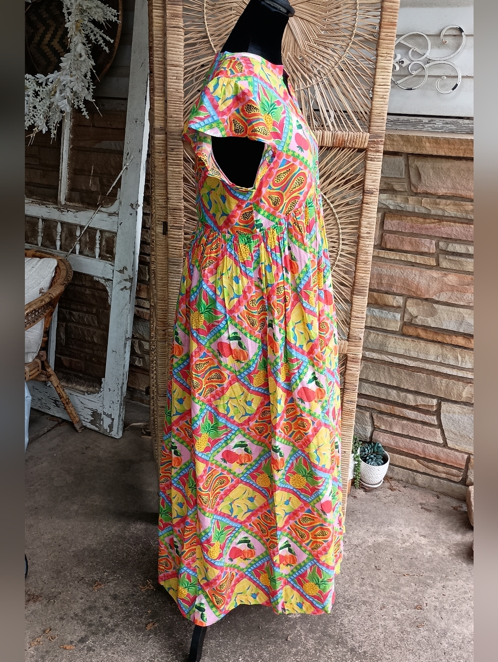Briton Court Vibrant Yellow Tropical-Print Maxi Dress with Flutter Sleeves_Small - Picture 5 of 8